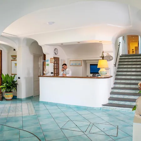 Melodie - Adults Only Hotel