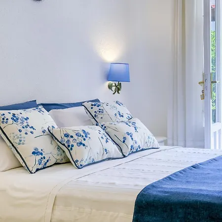 梅洛迪别墅酒店 3* Forio di Ischia