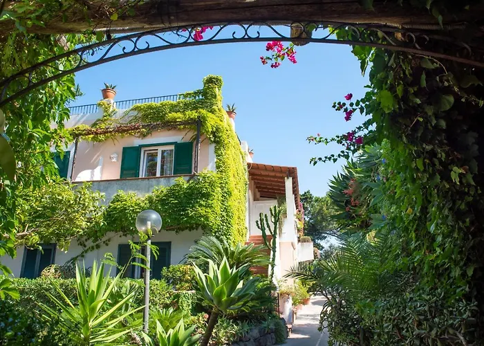 Melodie - Adults Only 3*